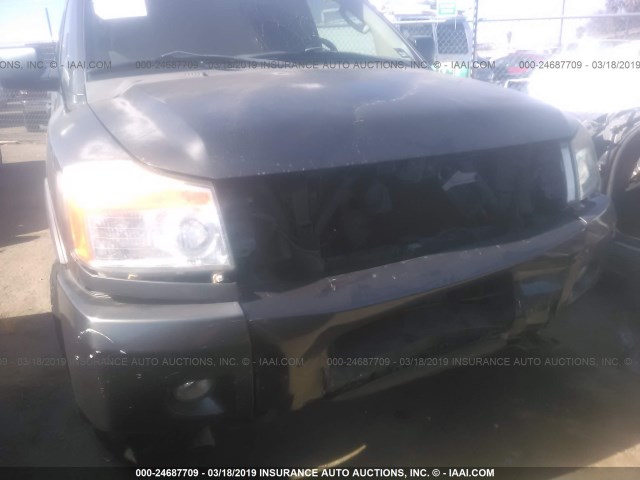 1N6AA07C38N303416 - 2008 NISSAN TITAN XE/SE/LE/PRO-4X GRAY photo 6