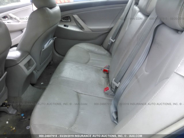 4T1BF3EK7BU634951 - 2011 TOYOTA CAMRY SE/LE/XLE BLUE photo 8