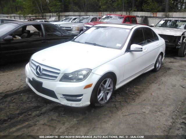 WDDGF4HB4DR270009 - 2013 MERCEDES-BENZ C 250 WHITE photo 2