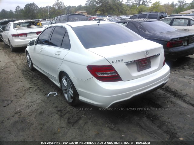 WDDGF4HB4DR270009 - 2013 MERCEDES-BENZ C 250 WHITE photo 3