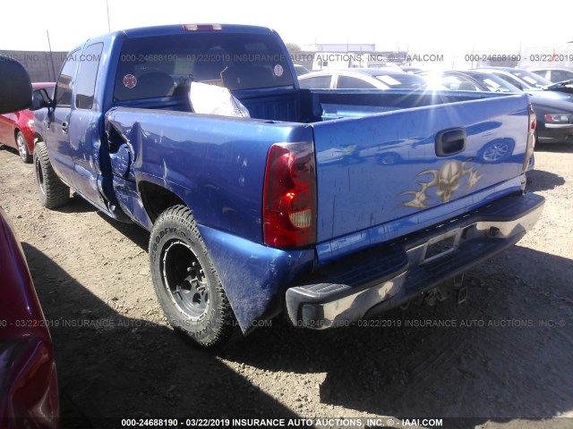 2GCEC19TX31132174 - 2003 CHEVROLET SILVERADO C1500 BLUE photo 3