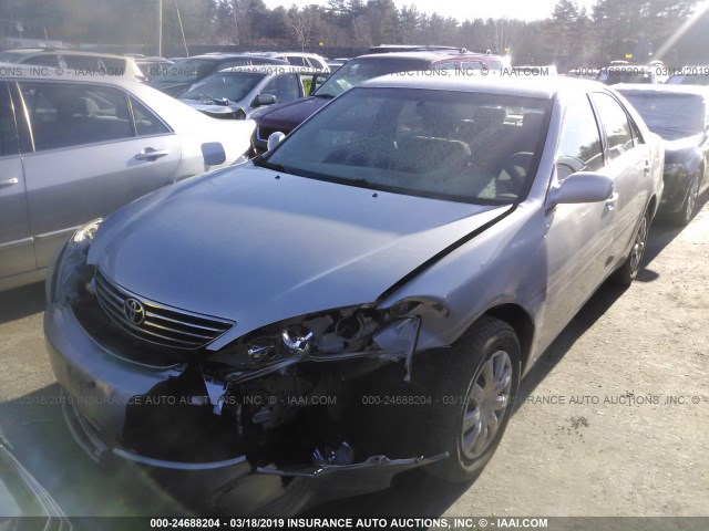4T1BE32K56U715217 - 2006 TOYOTA CAMRY LE/XLE/SE SILVER photo 2