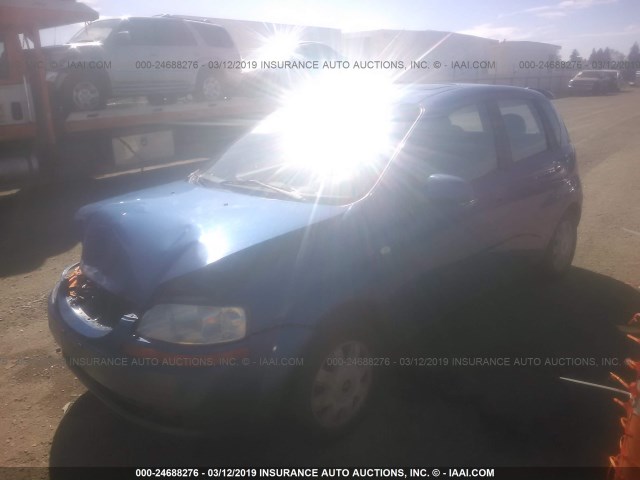 KL1TG62615B344338 - 2005 CHEVROLET AVEO LT BLUE photo 2