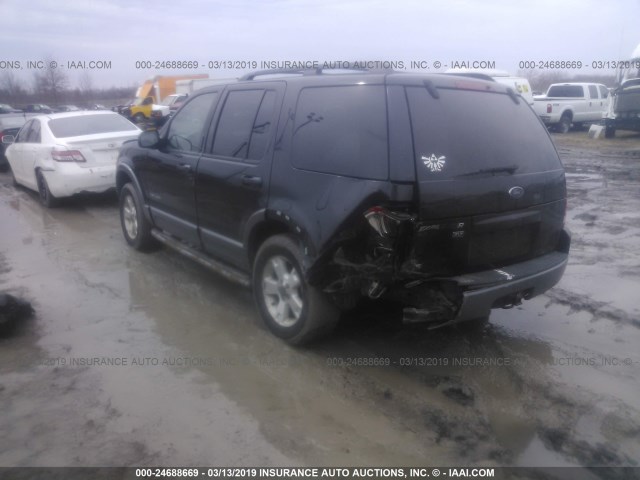 1FMZU63K02UD67547 - 2002 FORD EXPLORER XLT BLACK photo 3