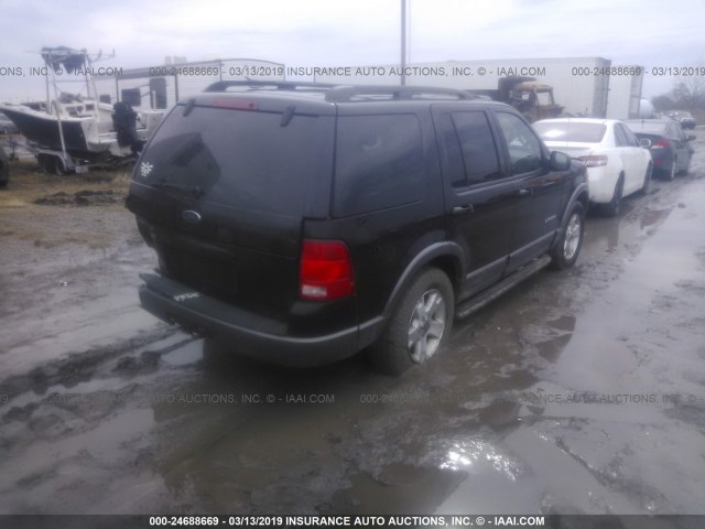 1FMZU63K02UD67547 - 2002 FORD EXPLORER XLT BLACK photo 4