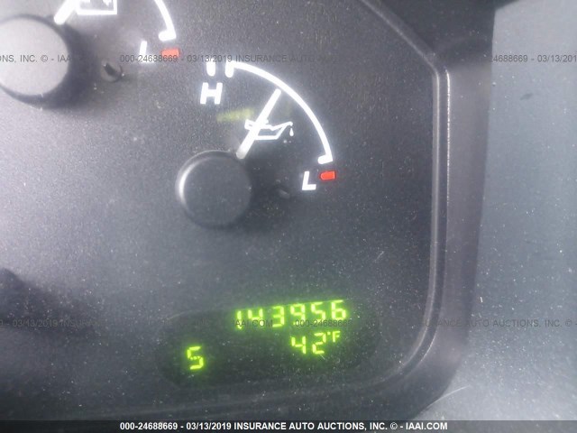 1FMZU63K02UD67547 - 2002 FORD EXPLORER XLT BLACK photo 7