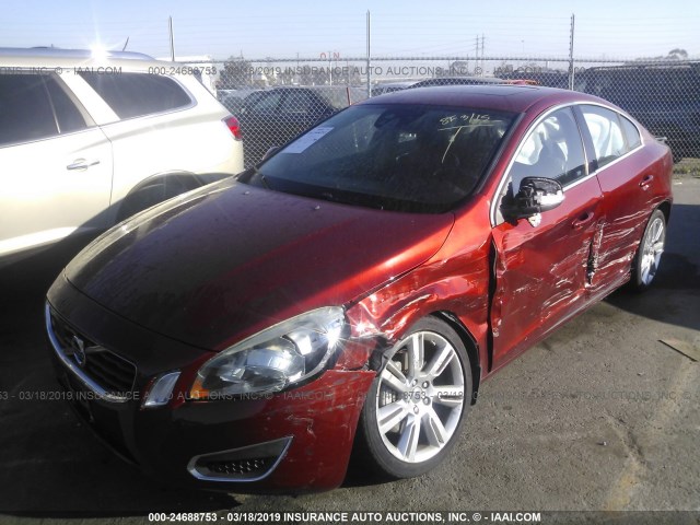 YV1622FS9C2125140 - 2012 VOLVO S60 T5 RED photo 2