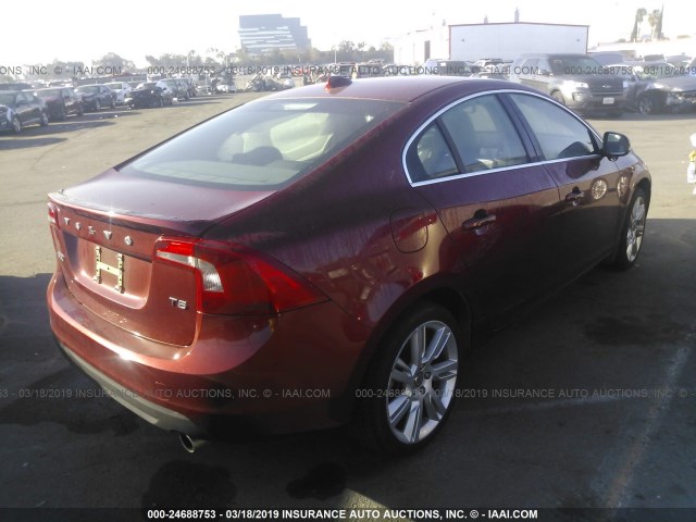 YV1622FS9C2125140 - 2012 VOLVO S60 T5 RED photo 4