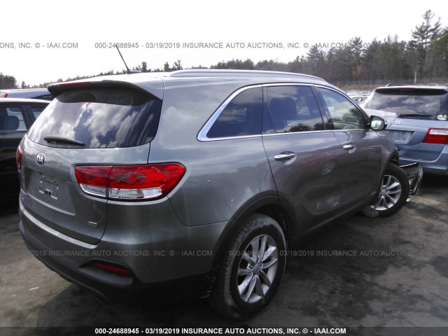 5XYPGDA35GG146750 - 2016 KIA SORENTO LX/L GRAY photo 4