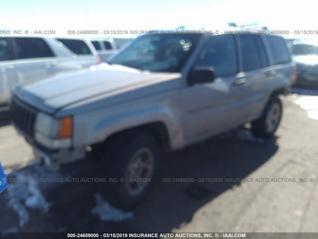 1J4GZ78Y6VC682244 - 1997 JEEP GRAND CHEROKEE LIMITED/ORVIS SILVER photo 2