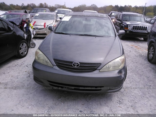 4T1BE32K63U759870 - 2003 TOYOTA CAMRY LE/XLE/SE GRAY photo 6