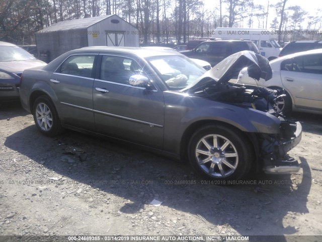 2C3CA6CT6AH154572 - 2010 CHRYSLER 300C GRAY photo 1