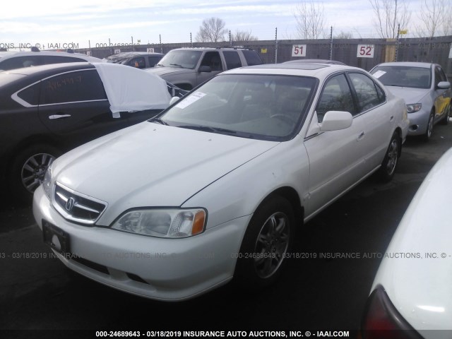 19UUA5667YA051574 - 2000 ACURA 3.2TL WHITE photo 2