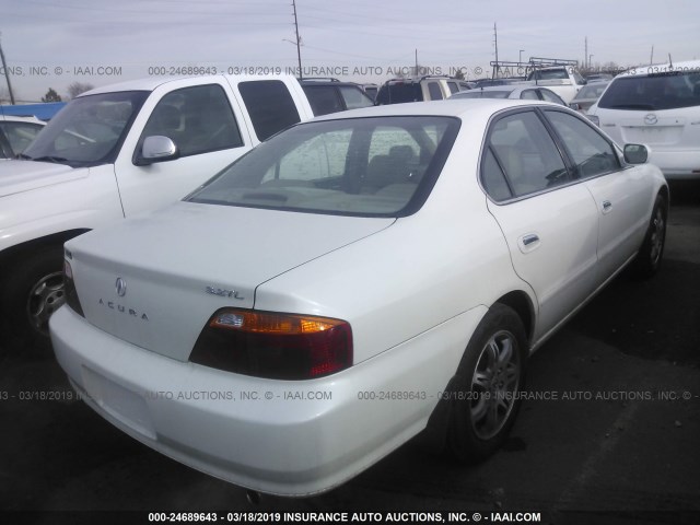 19UUA5667YA051574 - 2000 ACURA 3.2TL WHITE photo 4