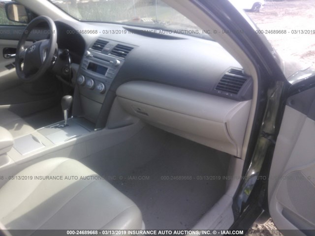 4T1BF3EK7BU615655 - 2011 TOYOTA CAMRY SE/LE/XLE 绿色 照片 5