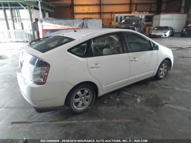 JTDKB22U853070026 - 2005 TOYOTA PRIUS WHITE photo 4