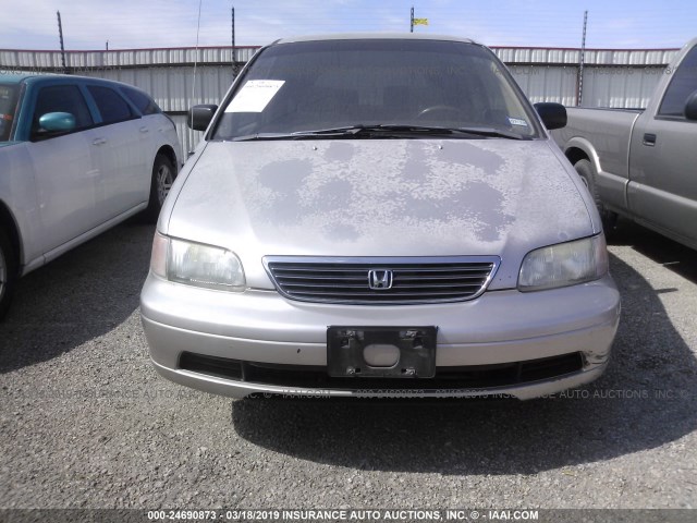 JHMRA1864VC014667 - 1997 HONDA ODYSSEY LX SILVER photo 6