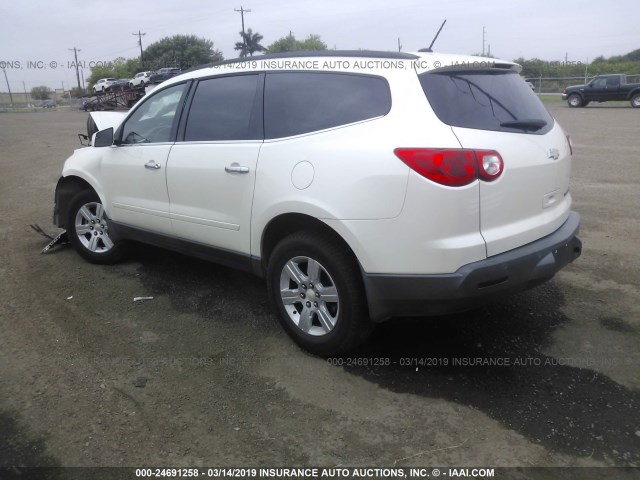 1GNKRGED1BJ202501 - 2011 CHEVROLET TRAVERSE LT WHITE photo 3