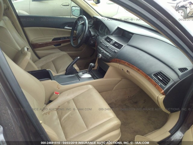 1HGCP3F85BA006558 - 2011 HONDA ACCORD EXL GRAY photo 5