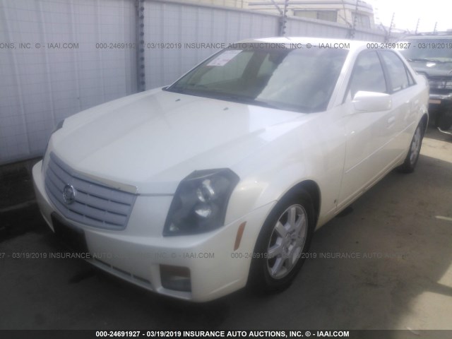 1G6DP577770149919 - 2007 CADILLAC CTS HI FEATURE V6 WHITE photo 2