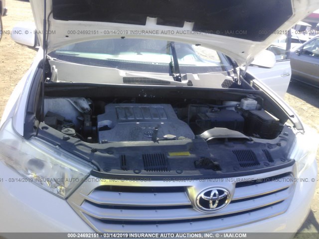 5TDYK3EH0CS057135 - 2012 TOYOTA HIGHLANDER LIMITED WHITE photo 10