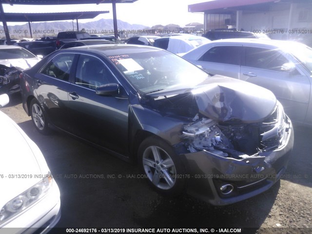 4T1BF1FK0DU677338 - 2013 TOYOTA CAMRY L/SE/LE/XLE GRAY photo 1