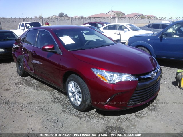 4T1BF1FKXGU587327 - 2016 TOYOTA CAMRY LE/XLE/SE/XSE RED photo 1