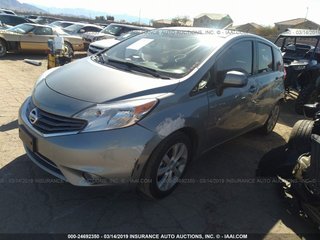 3N1CE2CP5EL373275 - 2014 NISSAN VERSA NOTE S/S PLUS/SV/SL SILVER photo 2