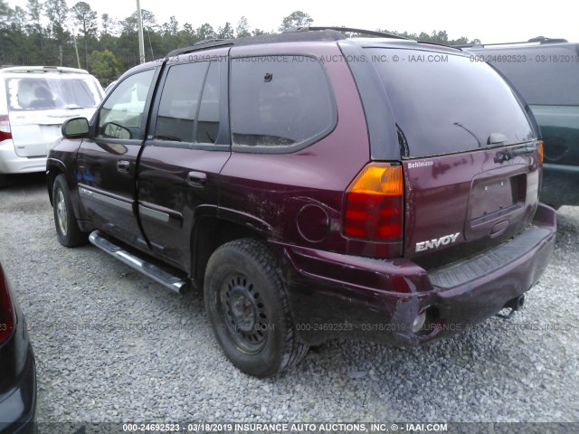 1GKDT13S422259632 - 2002 GMC ENVOY MAROON photo 3