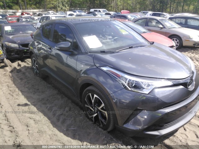 NMTKHMBX5JR000611 - 2018 TOYOTA C-HR XLE/XLE PREMIUM GRAY photo 1