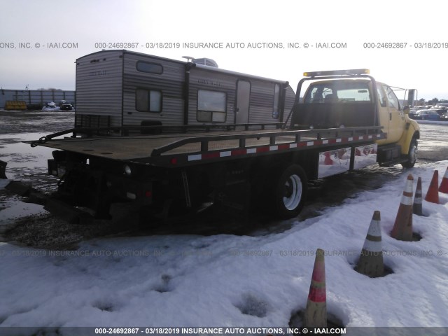 3FRNX65N74V682402 - 2004 FORD F650 SUPER DUTY YELLOW photo 4