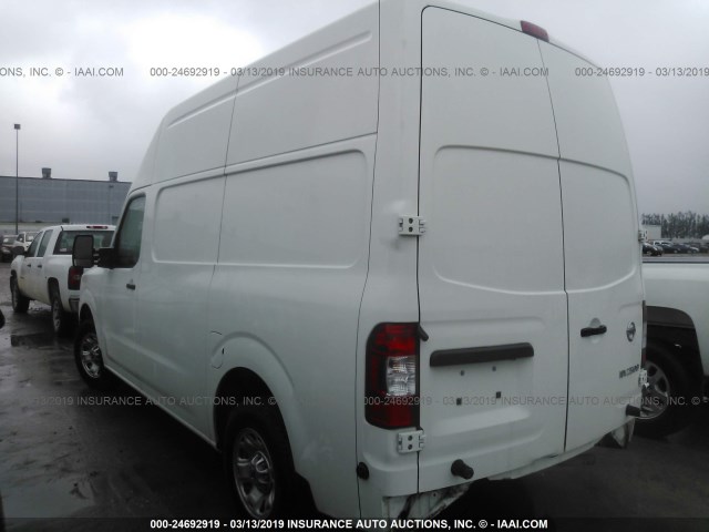 1N6AF0LY8HN807642 - 2017 NISSAN NV 2500 S/SV/2500 SL/S/SV/SL WHITE photo 3