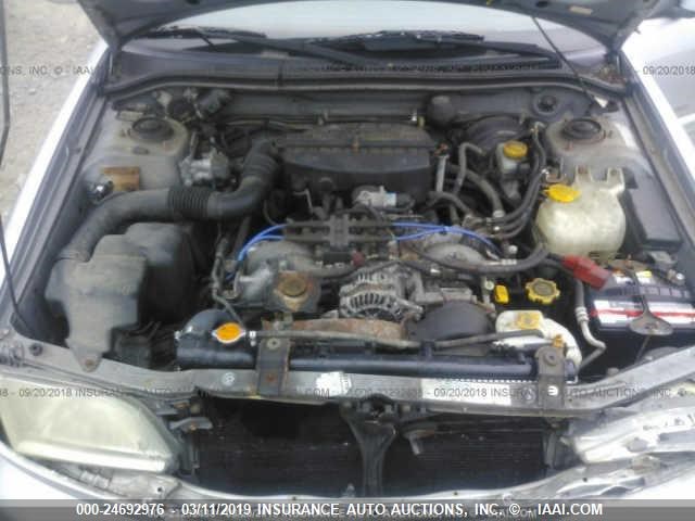 JF1SF65632H724993 - 2002 SUBARU FORESTER S ვერცხლისფერი ფოტო 10