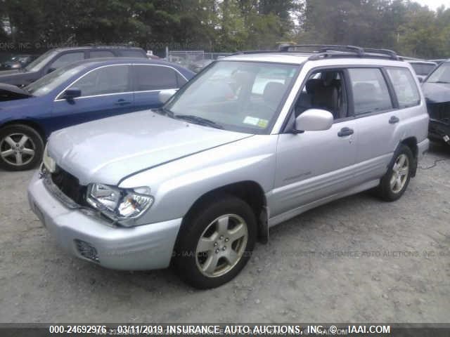 JF1SF65632H724993 - 2002 SUBARU FORESTER S ვერცხლისფერი ფოტო 2