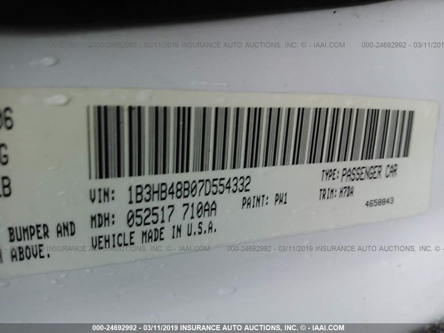 1B3HB48B07D554332 - 2007 DODGE CALIBER SXT WHITE photo 9