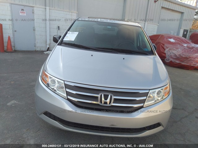 5FNRL5H67DB049062 - 2013 HONDA ODYSSEY EXL SILVER photo 6