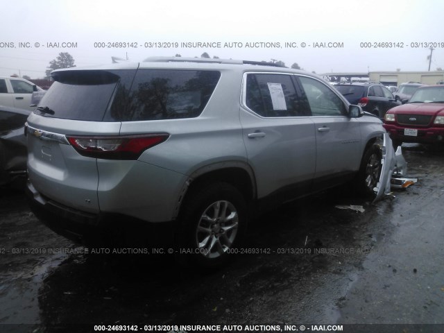 1GNERGKW8JJ219958 - 2018 CHEVROLET TRAVERSE LT SILVER photo 4