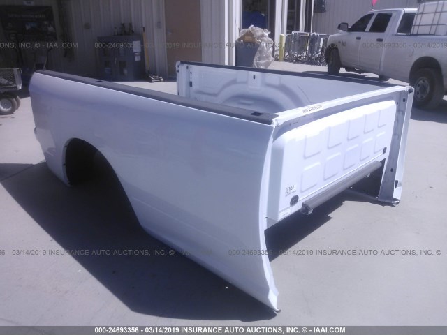 33333333 - 2017 DODGE RAM TRUCK BED  WHITE photo 1