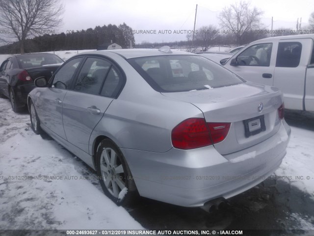 WBAPK5C52AA649983 - 2010 BMW 328 XI SULEV SILVER photo 3