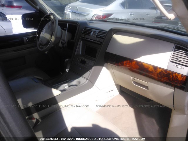 5LMFU27R04LJ30436 - 2004 LINCOLN NAVIGATOR Qara foto 5