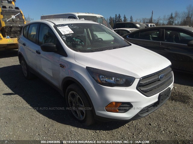 1FMCU0F7XJUD51865 - 2018 FORD ESCAPE S WHITE photo 1