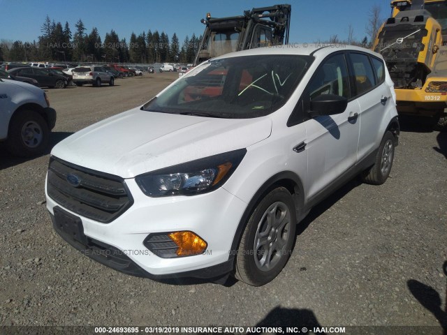 1FMCU0F7XJUD51865 - 2018 FORD ESCAPE S WHITE photo 2