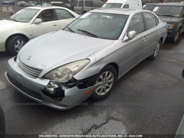 JTHBF30G920084620 - 2002 LEXUS ES 300 SILVER photo 2