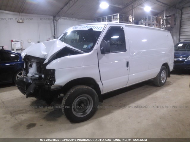 1FTNE1EW7ADA73242 - 2010 FORD ECONOLINE E150 VAN WHITE photo 2