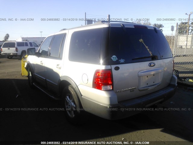 1FMPU15L54LB86467 - 2004 FORD EXPEDITION XLT SILVER photo 3