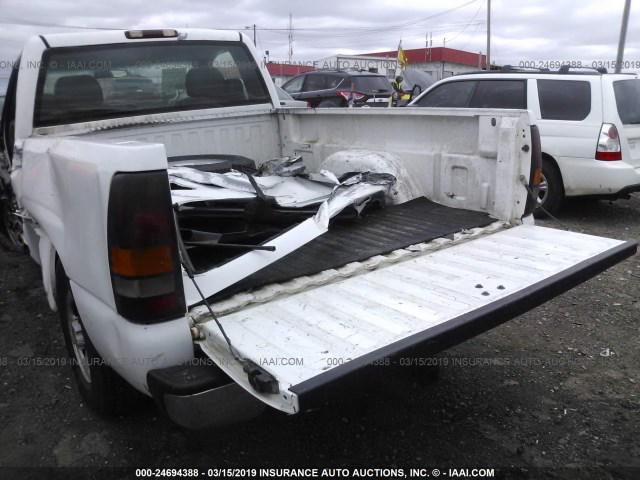 1GCEC14Z42Z301039 - 2002 CHEVROLET SILVERADO C1500 WHITE photo 8