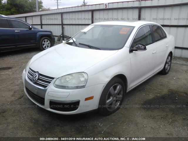 3VWRM71K19M066391 - 2009 VOLKSWAGEN JETTA SE/SEL WHITE photo 2