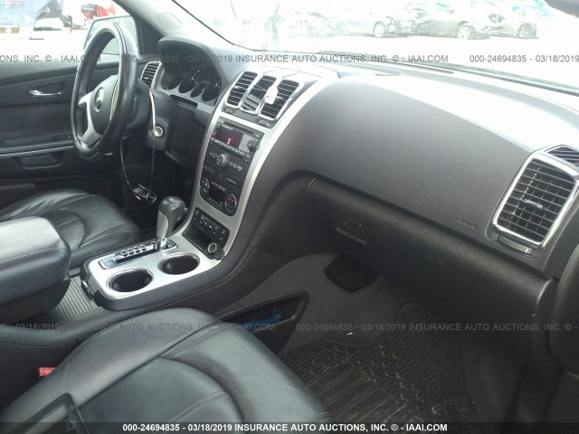 1GKKVRED8BJ147968 - 2011 GMC ACADIA SLT-1 SILVER photo 5