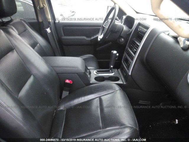 4M2EU47EX6ZJ04030 - 2006 MERCURY MOUNTAINEER LUXURY BLACK photo 5