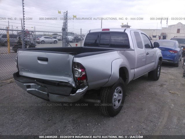 5TFTU4GN0DX049884 - 2013 TOYOTA TACOMA PRERUNNER ACCESS CAB SILVER photo 4